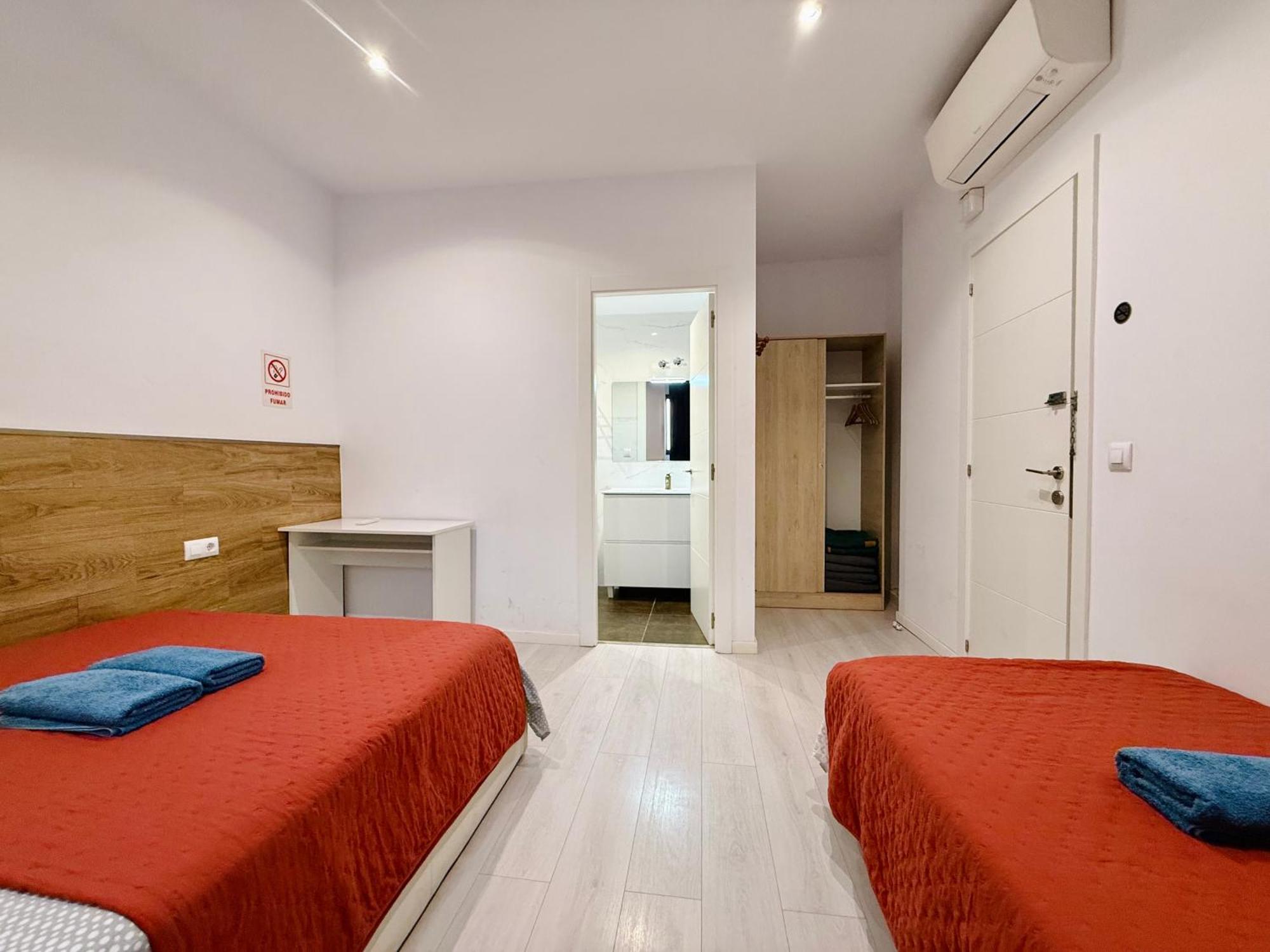 Camp Nou Nueva Casa Apartment โอสปิตาเล็ต เดอ โยเบรกัต ภายนอก รูปภาพ